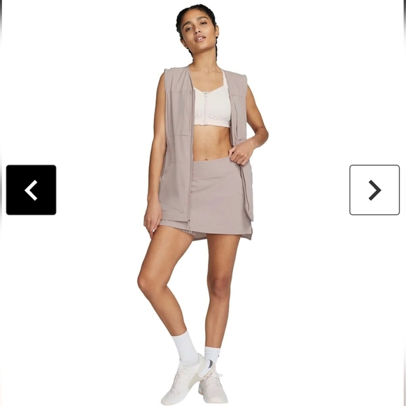 Nike Women's Pink Rust Skort - Picture 8 of 9